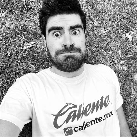 calientesports (@calientesports) .
